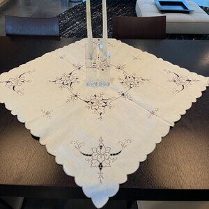 Linens Beautiful Table Topper with Scalloped Edges